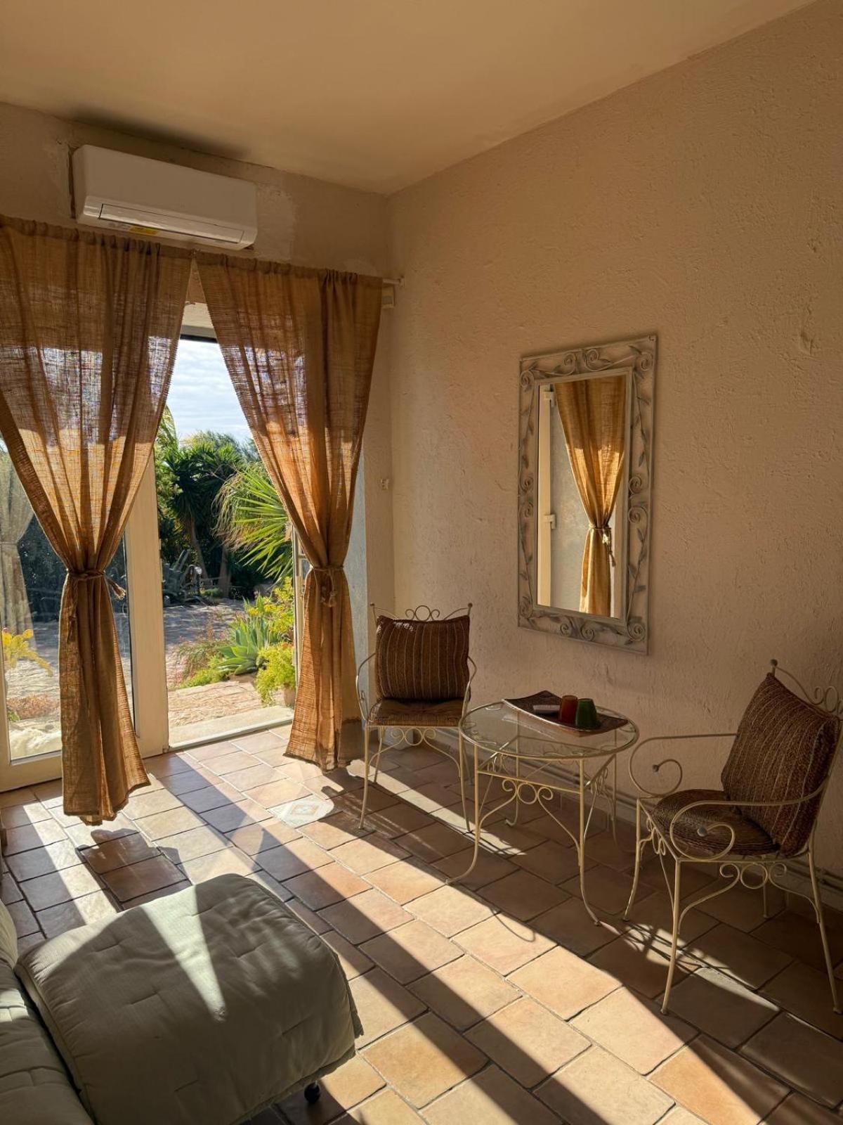 Poggio Bellavista Panzió Sampieri Kültér fotó